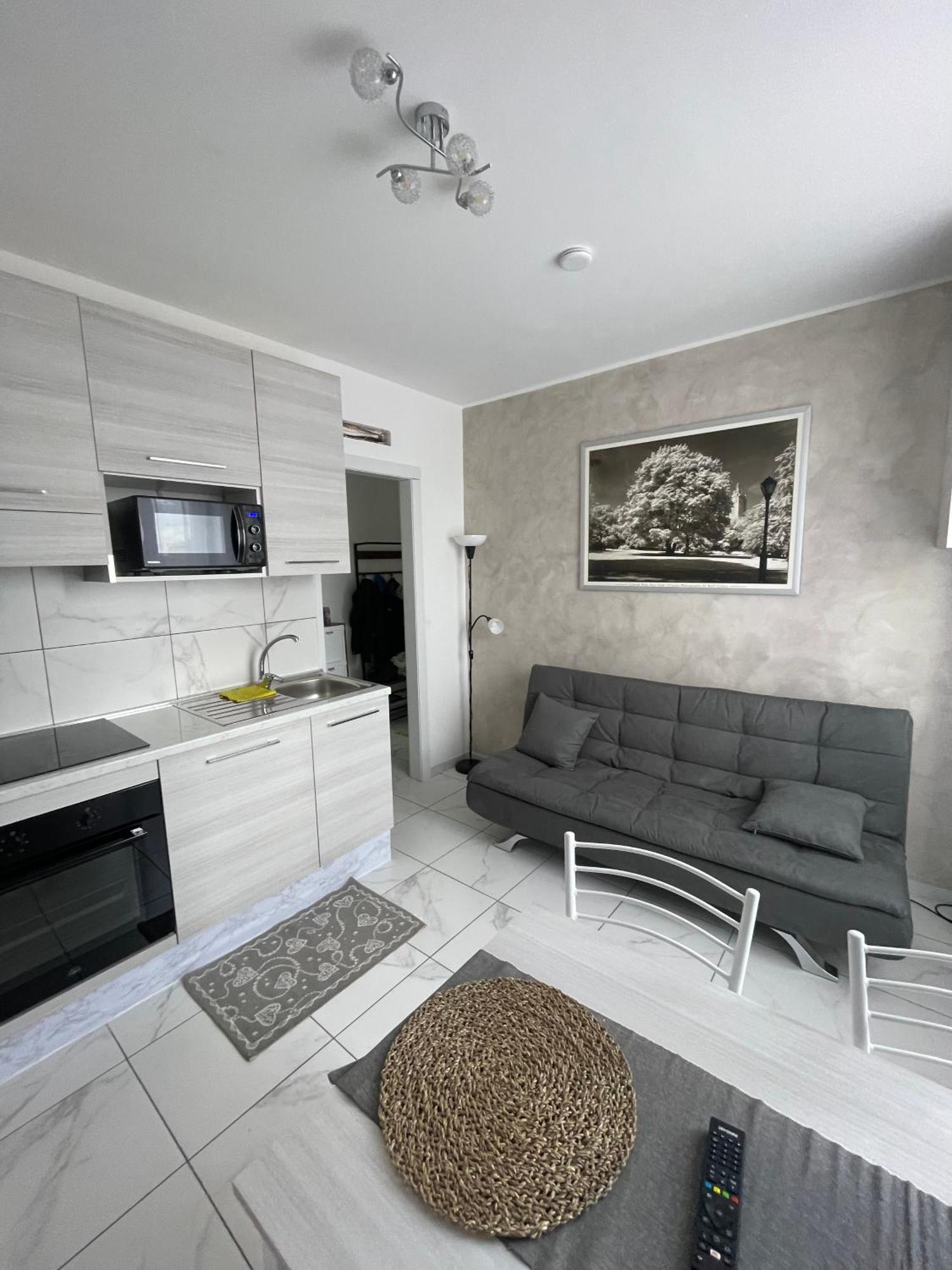 Montenero Suite Milan Luaran gambar